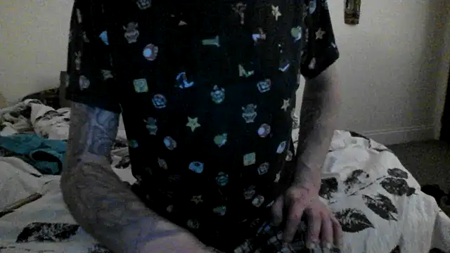 allnaked00 online show from February 18, 2026, 1:01 am