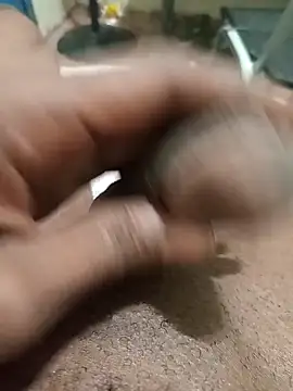 mario0212 online show from September 29, 2025, 4:06 am