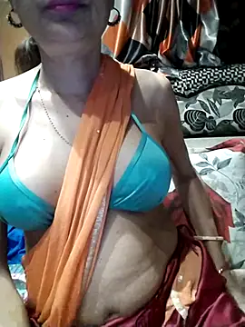 Snapshot of SANA-LEONI chatting on February 28, 2025, 3:04 pm SANA-LEONI online show from February 28, 2025, 3:04 pm