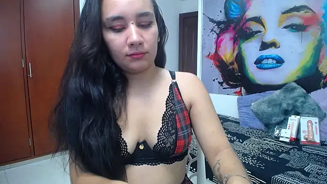 Maylin horny19 online show from February 9, 2026, 7:18 pm