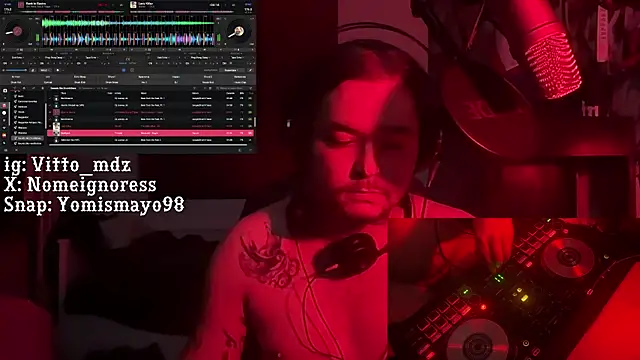 Snapshot of vittote chatting on February 17, 2025, 2:31 am vittote online show from February 17, 2025, 2:31 am