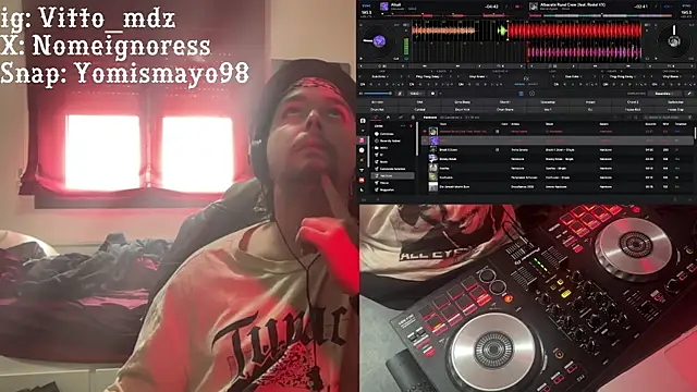 Snapshot of vittote chatting on February 18, 2025, 1:44 pm vittote online show from February 18, 2025, 1:44 pm