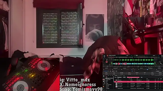 Snapshot of vittote chatting on February 18, 2025, 4:48 pm vittote online show from February 18, 2025, 4:48 pm