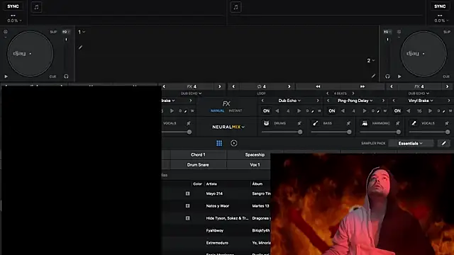 Snapshot of vittote chatting on February 25, 2025, 12:55 pm vittote online show from February 25, 2025, 12:55 pm