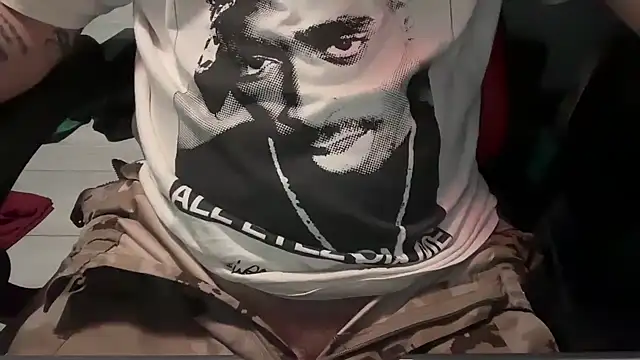 Snapshot of vittote chatting on October 2, 2025, 4:19 am vittote online show from October 2, 2025, 4:19 am