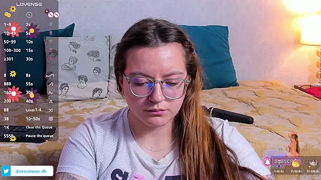 Snapshot of Veronica_simons chatting on March 22, 2025, 11:20 pm Veronica simons online show from March 22, 2025, 11:20 pm