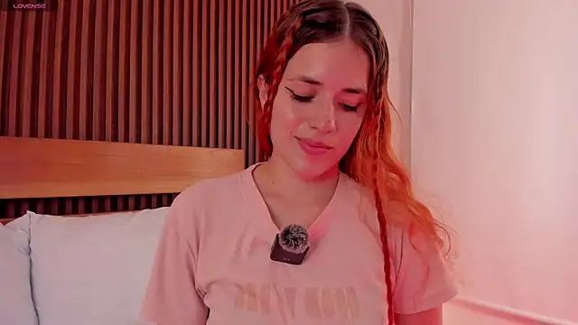 alliss ginger  online show from March 13, 2026, 7:53 pm