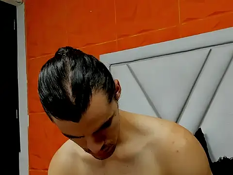 Snapshot of maxi_styles chatting on February 13, 2026, 11:17 am maxi styles online show from February 13, 2026, 11:17 am