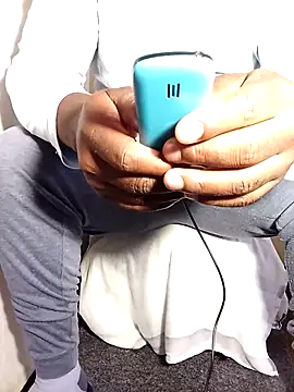 Dube501 online show from November 24, 2025, 7:19 am