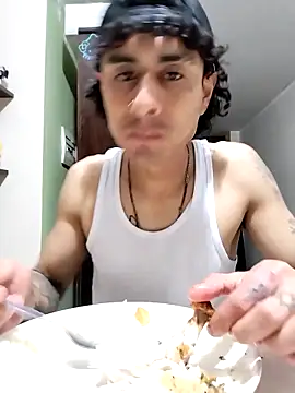 Snapshot of Saweetieyblacksnake chatting on October 16, 2025, 5:30 am Saweetieyblacksnake online show from October 16, 2025, 5:30 am