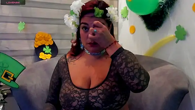 Snapshot of Elise-Leyton chatting on March 22, 2025, 2:14 pm Elise-Leyton online show from March 22, 2025, 2:14 pm