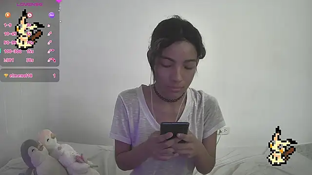 Snapshot of Lovelyamyy chatting on January 19, 2025, 4:04 pm Lovelyamyy online show from January 19, 2025, 4:04 pm