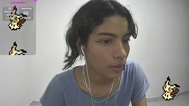 Snapshot of Lovelyamyy chatting on February 1, 2025, 2:16 am Lovelyamyy online show from February 1, 2025, 2:16 am