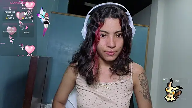 Lovelyamyy online show from November 2, 2025, 1:30 am