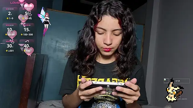 Lovelyamyy online show from November 3, 2025, 9:16 pm