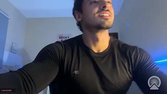 Lucasfit24 online show from May 9, 2026, 1:22 am