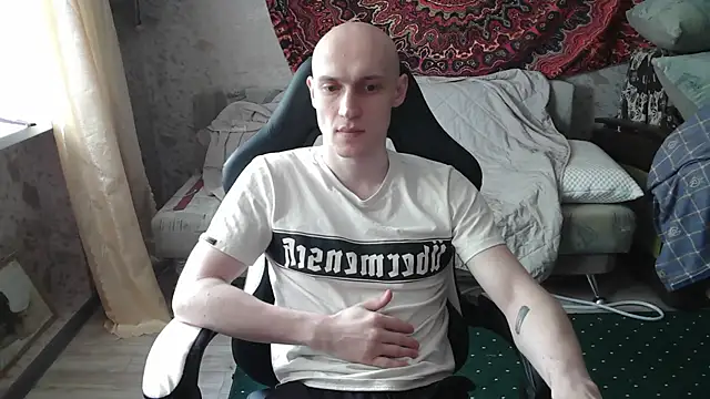 Snapshot of johnny_positive chatting on June 29, 2026, 10:15 am johnny positive online show from June 29, 2026, 10:15 am