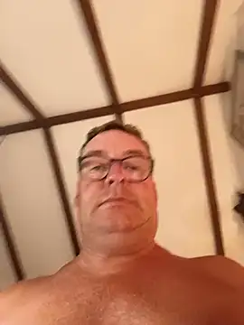 Snapshot of MountJohnXL chatting on March 17, 2025, 12:30 am MountJohnXL online show from March 17, 2025, 12:30 am