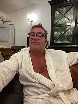 MountJohnXL online show from April 10, 2026, 10:14 pm