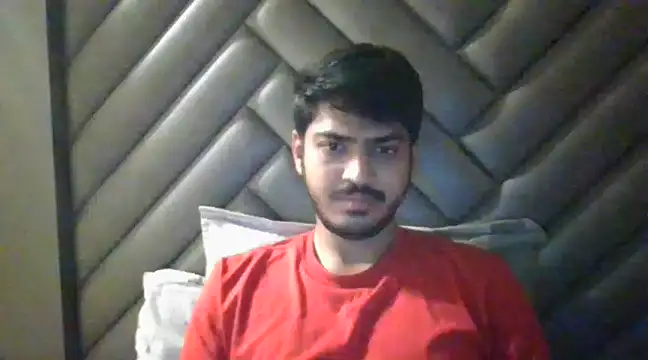 cute modell online show from March 19, 2025, 7:06 pm