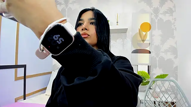 Snapshot of CharlotteGraay chatting on September 20, 2025, 7:59 pm CharlotteGraay online show from September 20, 2025, 7:59 pm