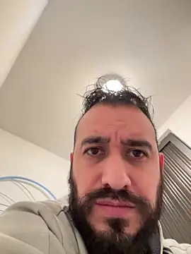 Snapshot of leonardohot1987 chatting on January 22, 2025, 6:10 pm leonardohot1987 online show from January 22, 2025, 6:10 pm