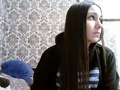 Yuliia30 online show from October 19, 2025, 12:50 pm