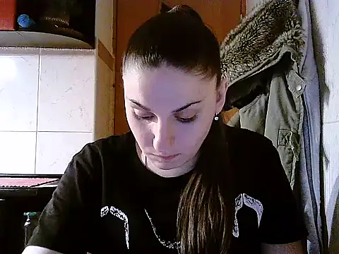 Snapshot of Yuliia30 chatting on February 22, 2026, 7:01 pm Yuliia30 online show from February 22, 2026, 7:01 pm