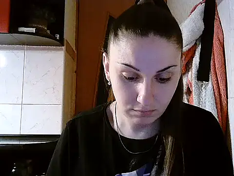 Snapshot of Yuliia30 chatting on March 3, 2026, 3:07 pm Yuliia30 online show from March 3, 2026, 3:07 pm