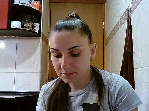Snapshot of Yuliia30 chatting on June 14, 2026, 2:41 pm Yuliia30 online show from June 14, 2026, 2:41 pm