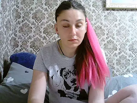 Snapshot of Yuliia30 chatting on June 23, 2026, 2:37 pm Yuliia30 online show from June 23, 2026, 2:37 pm