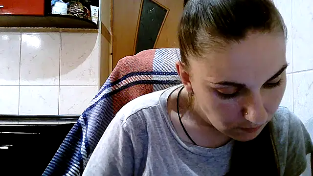 Snapshot of Yuliia30 chatting on July 15, 2026, 7:52 pm Yuliia30 online show from July 15, 2026, 7:52 pm