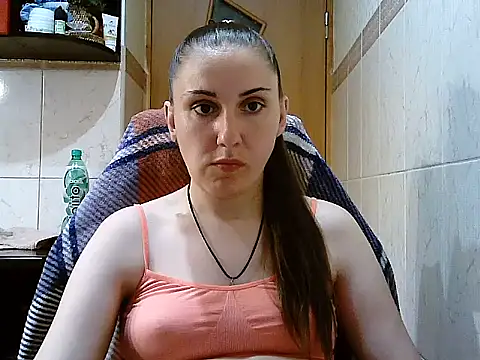 Snapshot of Yuliia30 chatting on July 22, 2026, 4:10 pm Yuliia30 online show from July 22, 2026, 4:10 pm
