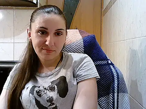 Snapshot of Yuliia30 chatting on July 28, 2026, 3:54 pm Yuliia30 online show from July 28, 2026, 3:54 pm