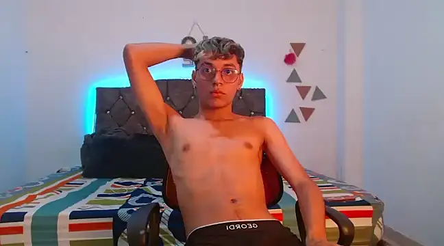 Snapshot of andrew_willyams chatting on January 28, 2025, 5:14 pm andrew willyams online show from January 28, 2025, 5:14 pm