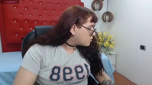 kathepickmanx online show from March 25, 2026, 3:45 am