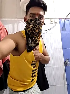 13horny13 online show from March 19, 2025, 11:47 pm