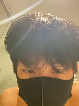 zhsase online show from March 20, 2026, 2:33 pm