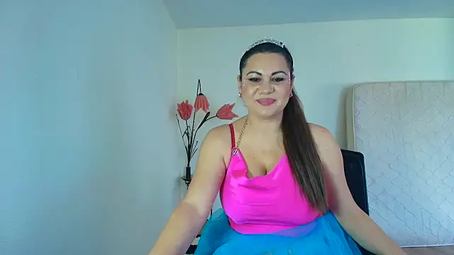 Snapshot of VixenVibesX chatting on October 31, 2025, 8:48 am VixenVibesX online show from October 31, 2025, 8:48 am