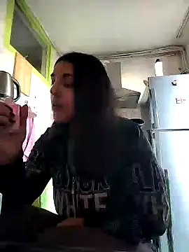 Rosanna Rennie online show from February 4, 2025, 6:25 am