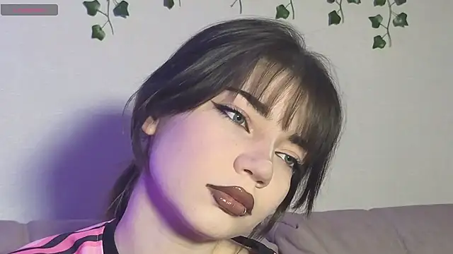 CassJonn online show from March 25, 2026, 6:14 pm