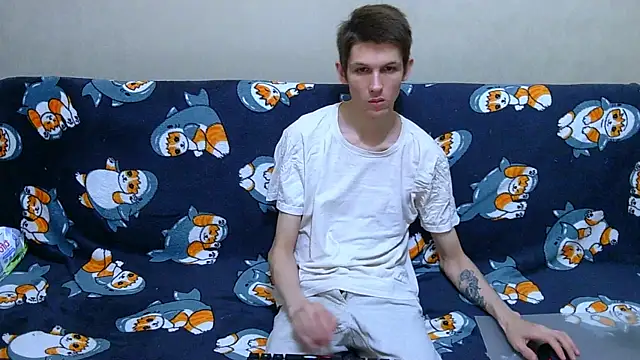 Lester Broo online show from July 1, 2026, 9:03 pm