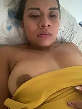 Yessica 832 online show from February 23, 2025, 6:34 pm