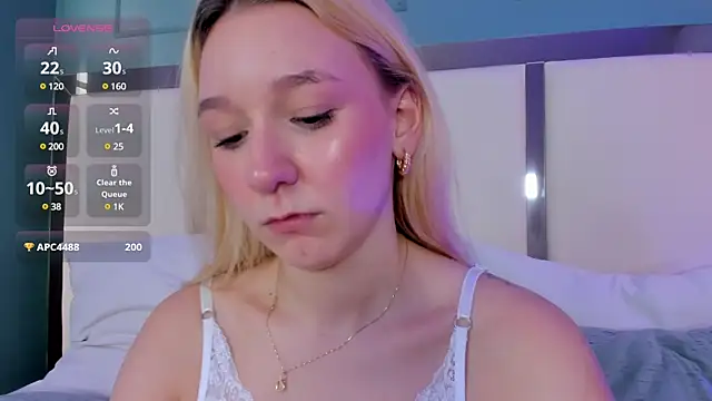 shatall rouge online show from February 25, 2025, 8:41 pm