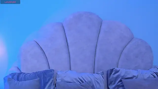 shatall rouge online show from March 13, 2025, 5:28 pm