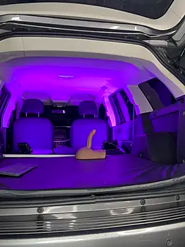 ahri moon1 online show from December 13, 2025, 7:53 pm