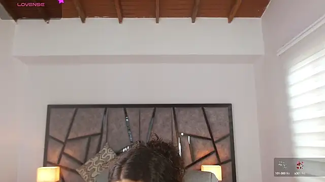 ilitzy cardona online show from September 24, 2025, 7:17 pm