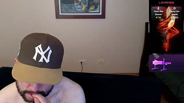 hairyncuteass online show from July 24, 2026, 4:49 pm