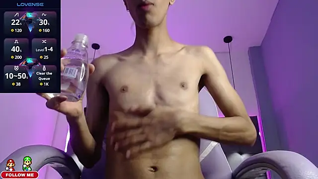 Snapshot of HarolddXL chatting on February 23, 2025, 1:32 pm HarolddXL online show from February 23, 2025, 1:32 pm