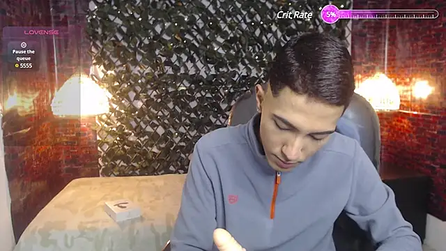 Snapshot of HarolddXL chatting on March 19, 2025, 12:56 pm HarolddXL online show from March 19, 2025, 12:56 pm